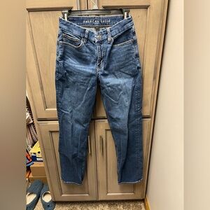 Curvy Straight Jeans American Eagle